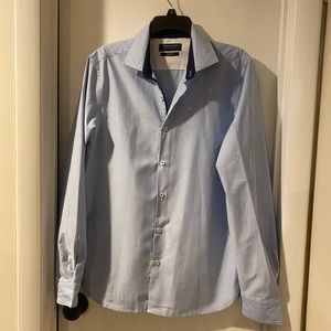 Men’s denim & flower shirt, size medium